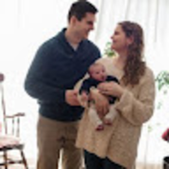 Meet your Posher, Hannah - Picture 1 of 1